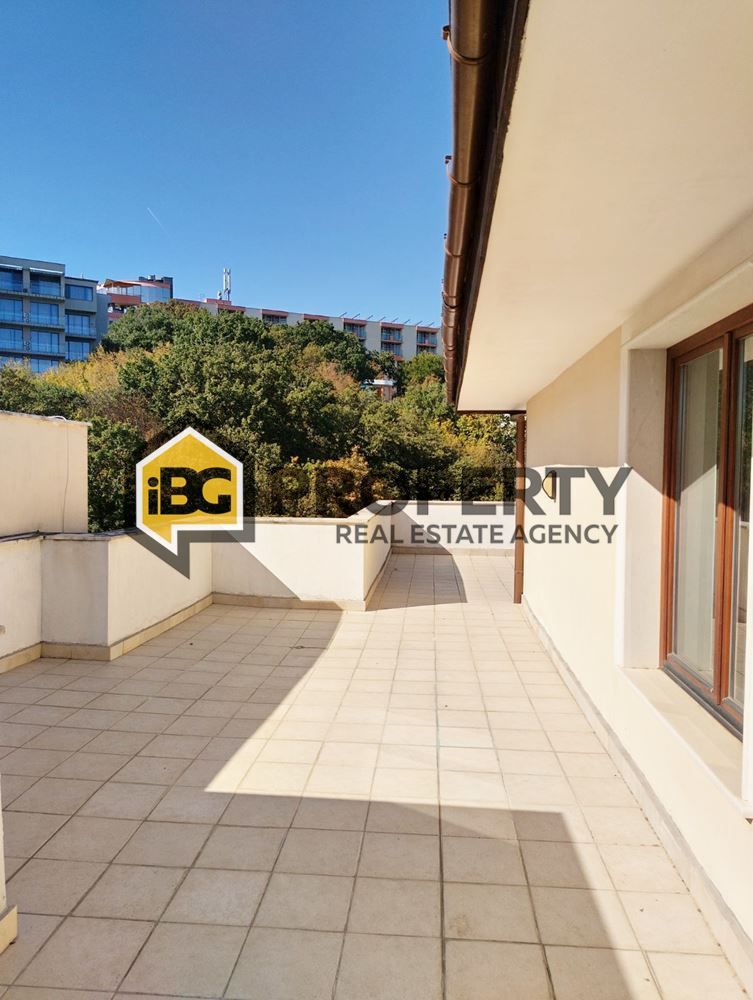 Flat at Golden Sands, Bulgaria, 156 m² - picture 1