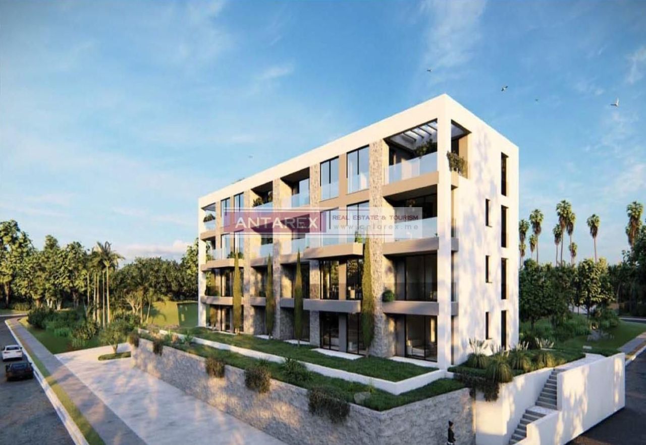 Appartement à Baosici, Monténégro, 45.4 m² - image 1