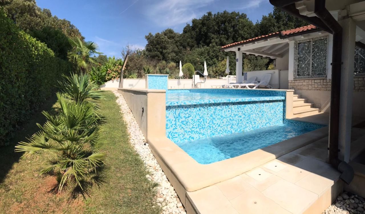 Hotel, albergo Pješčana Uvala, Croazia, 530 m² - foto 2