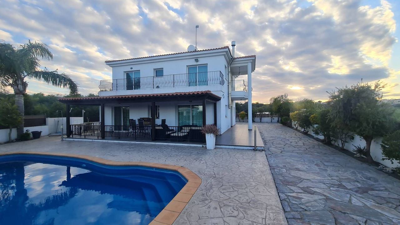 Casa en Protaras, Chipre, 278 m² - imagen 1