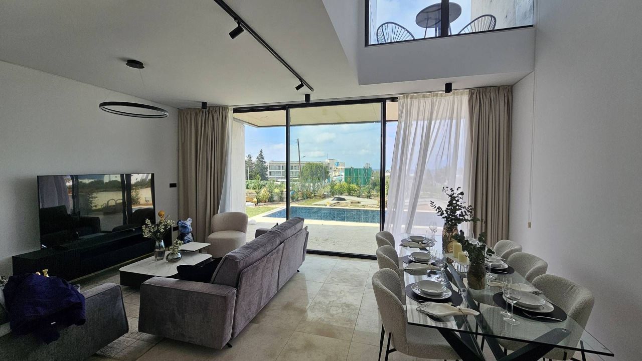 Maison à Kissonerga, Chypre, 215 m² - image 5