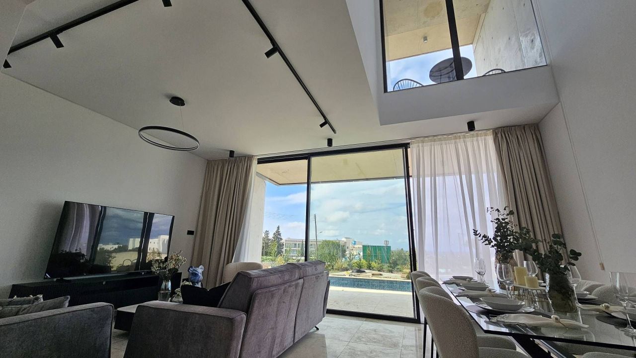 Maison à Kissonerga, Chypre, 215 m² - image 6