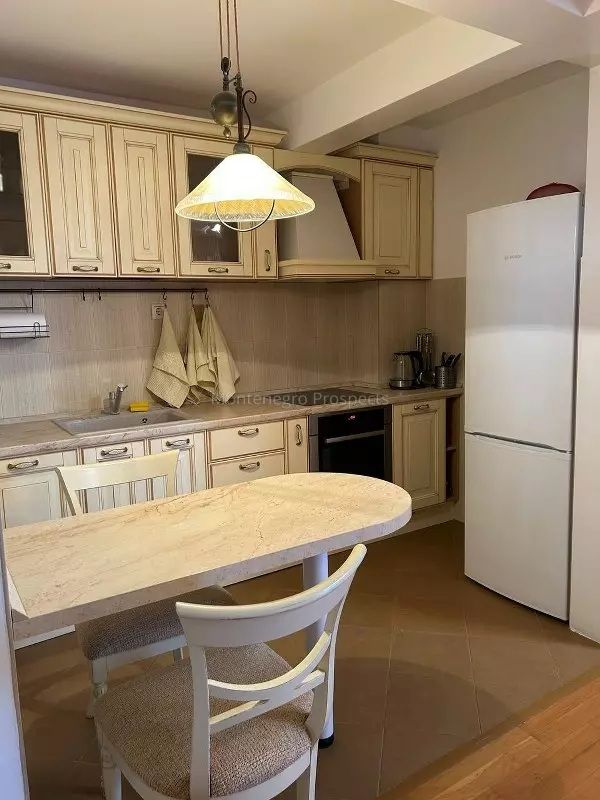 Flat in Petrovac, Montenegro, 65 m² - picture 7