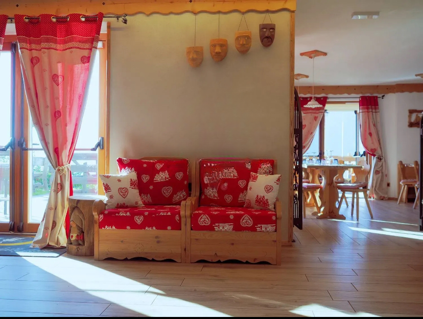 Hotel en Trento, Italia, 354 m² - imagen 2