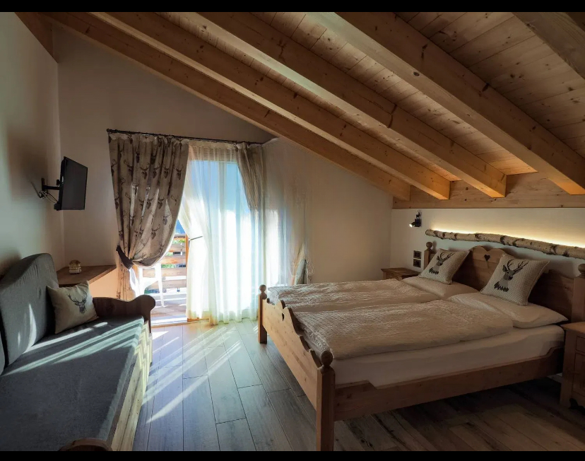 Hotel en Trento, Italia, 354 m² - imagen 4