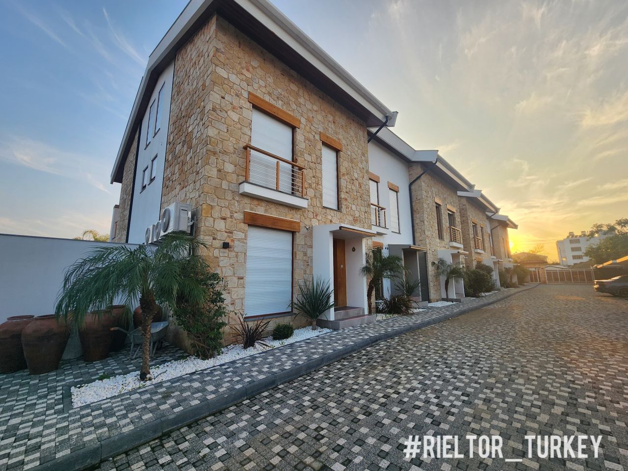 Maison urbaine à Sidé, Turquie, 174.5 m² - image 1
