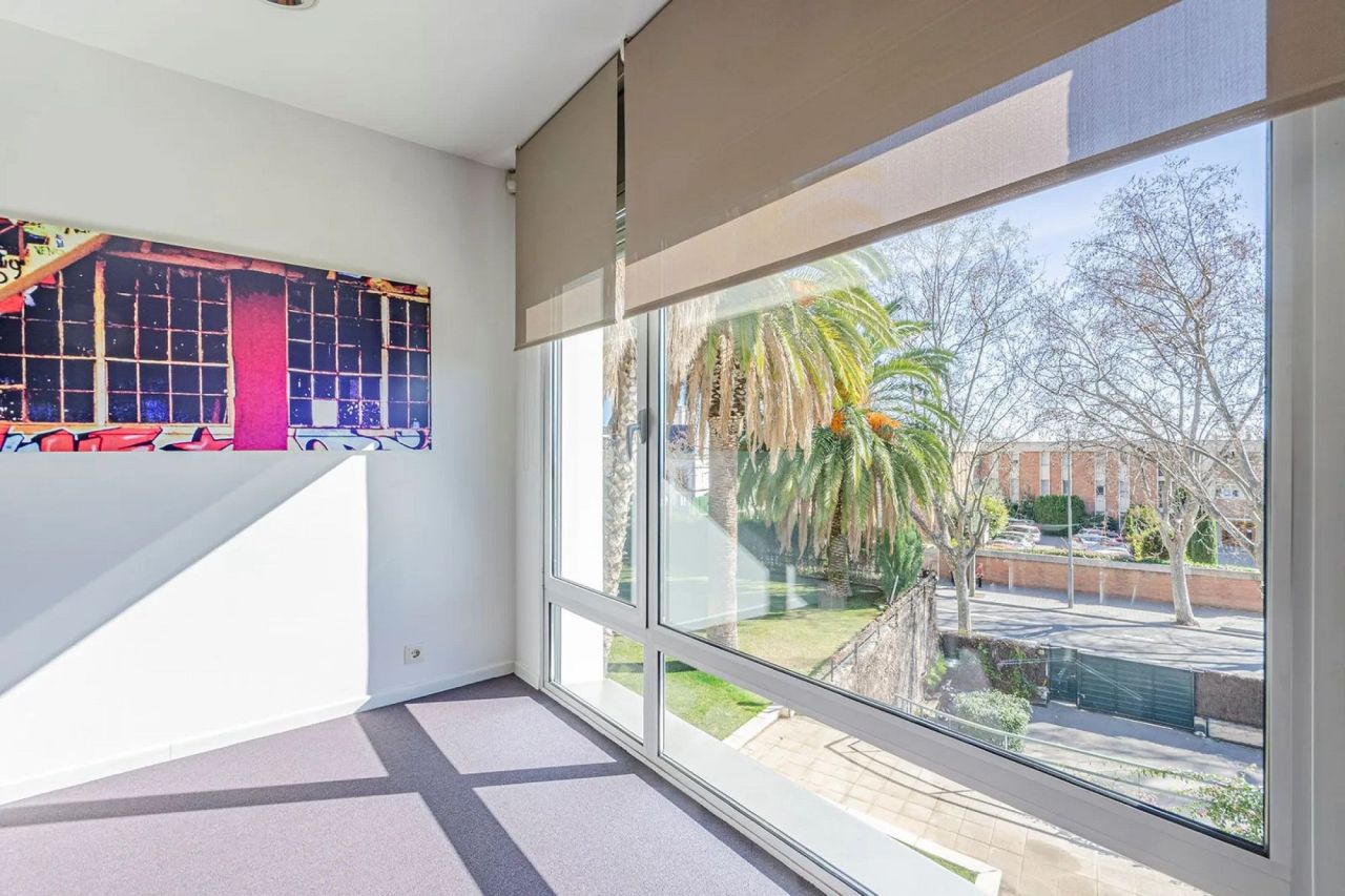 Maison à Barcelone, Espagne, 815 m² - image 12