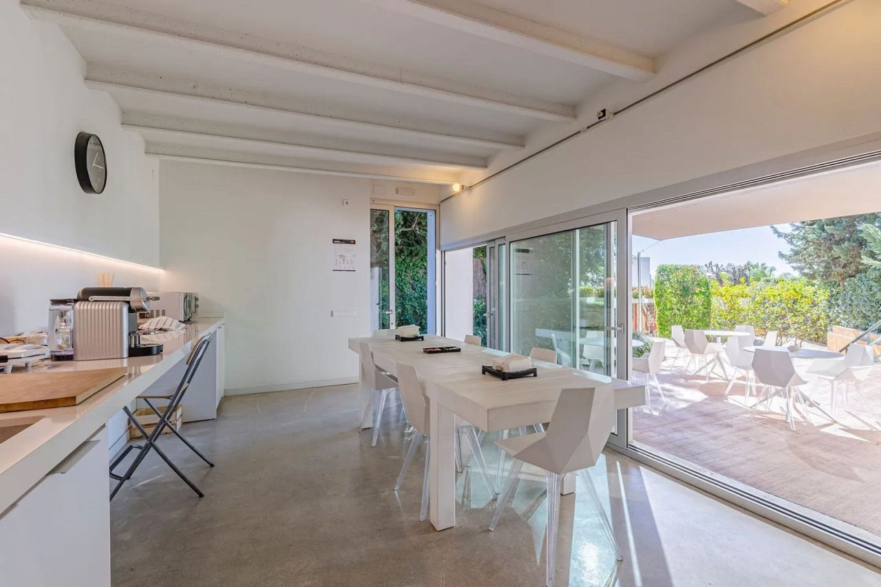 Maison à Barcelone, Espagne, 815 m² - image 3