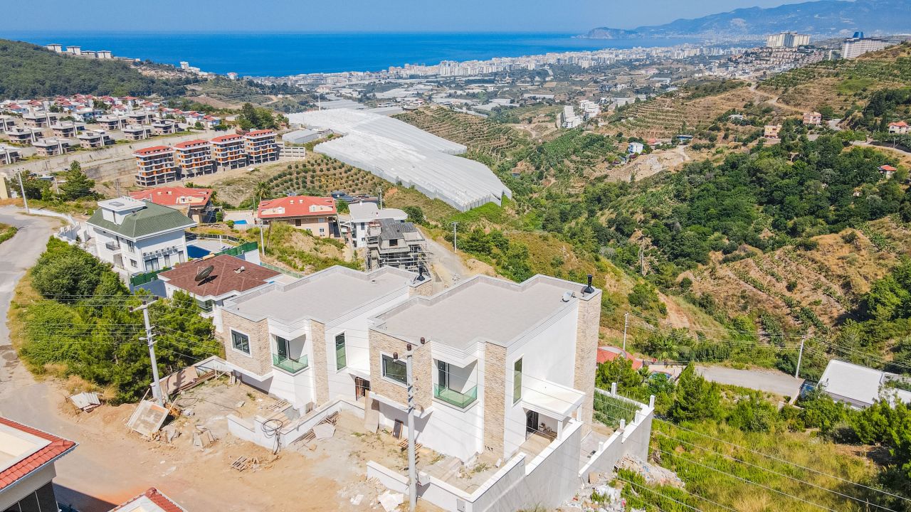 Villa a Alanya, Turchia, 235 m² - foto 1