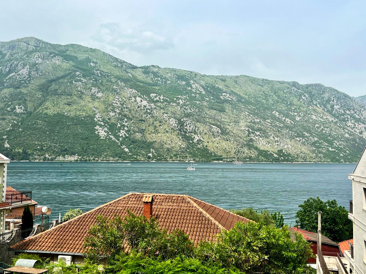 Terrain à Kotor, Monténégro, 872 m² - image 1