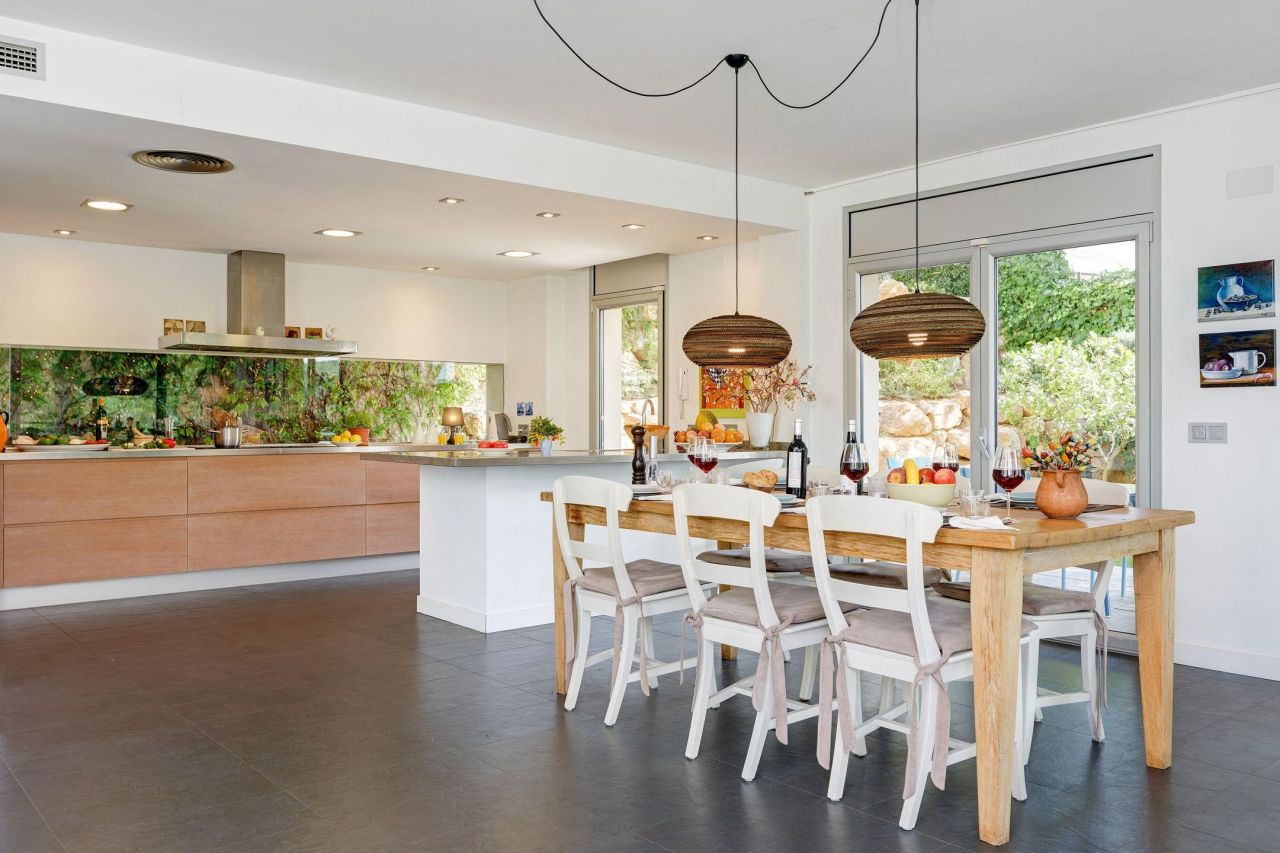 Villa en Tamariu, España, 163 m² - imagen 11