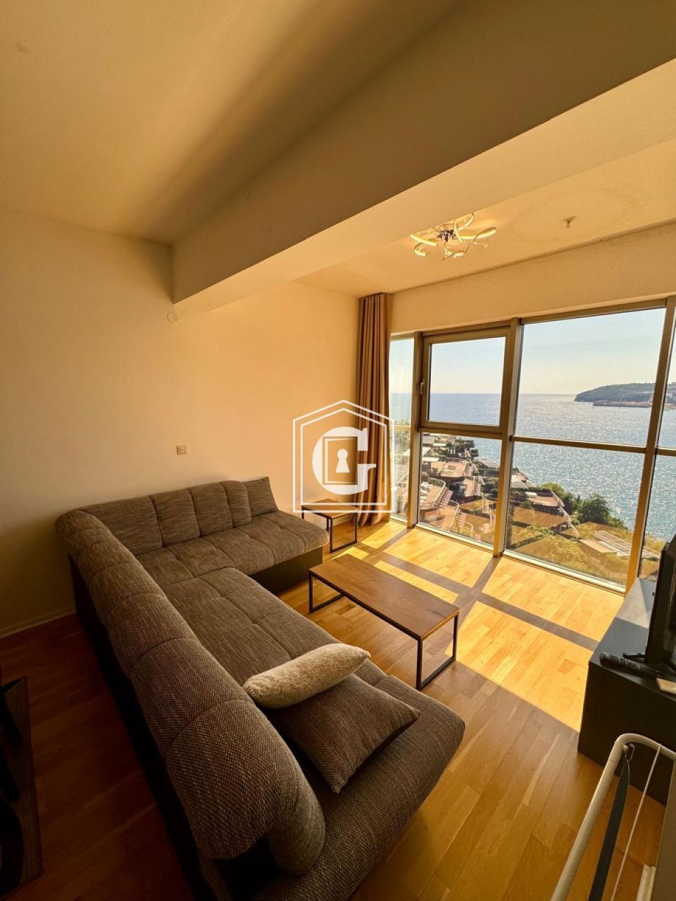 Appartement à Budva, Monténégro, 45 m² - image 1