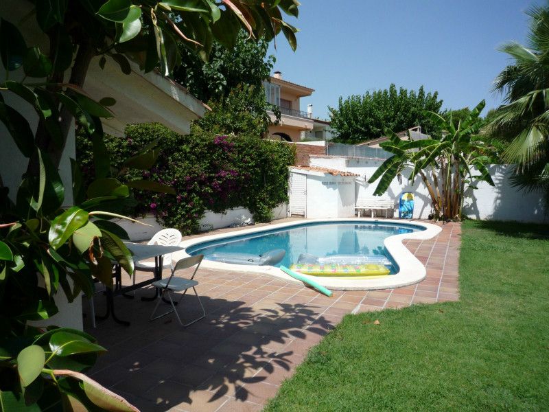 Chalet en Calafell, España - imagen 1