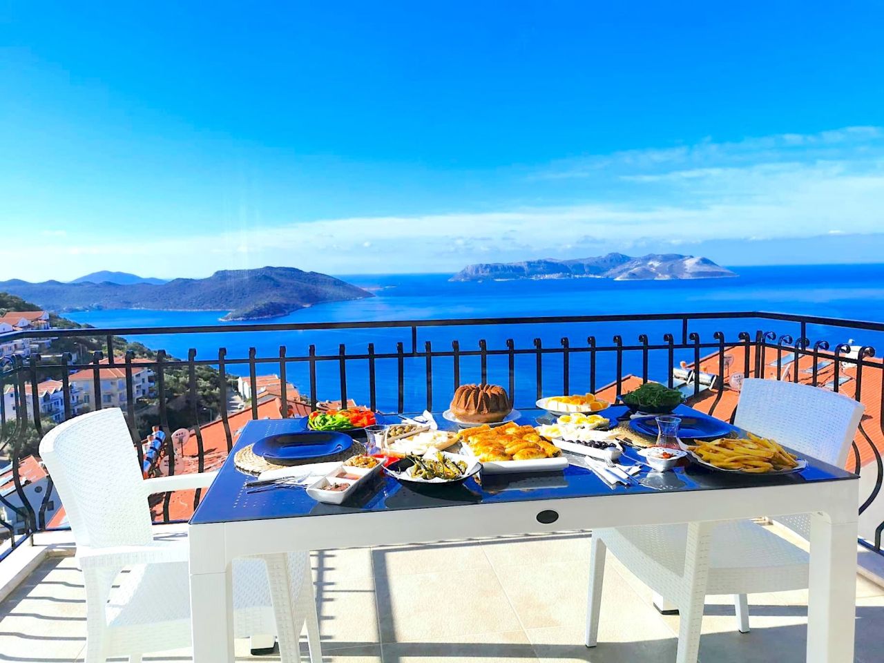 Flat in Kaş, Turkey, 170 m² - picture 1