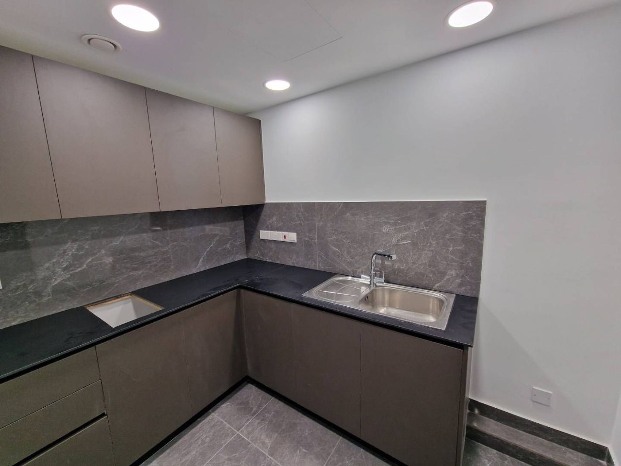 Ufficio a Limassol, Cipro, 1 200 m² - foto 8