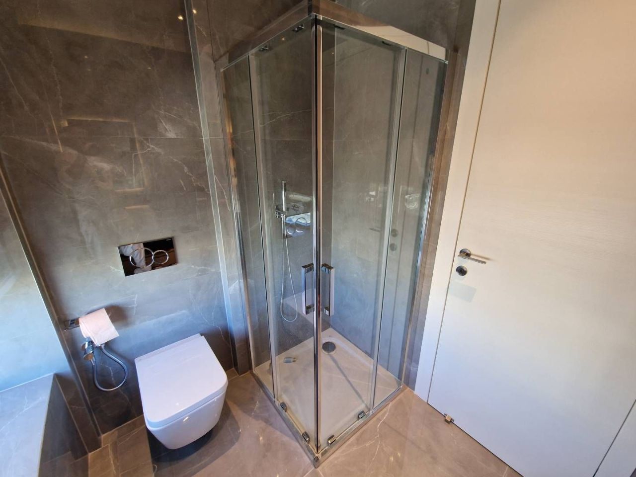 Piso en Agios Tychon, Chipre, 164 m² - imagen 14