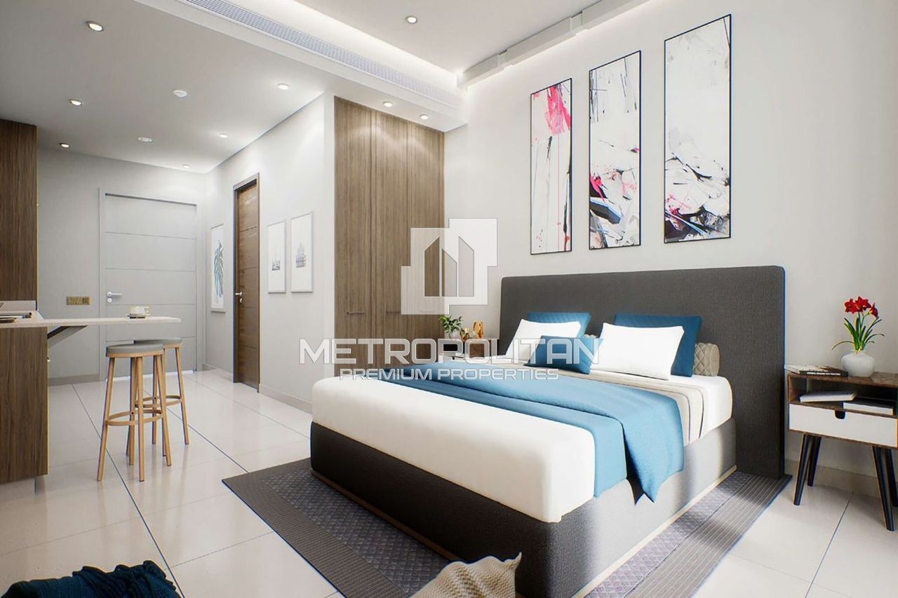 Apartment in Dubai, UAE, 39 m² - picture 5