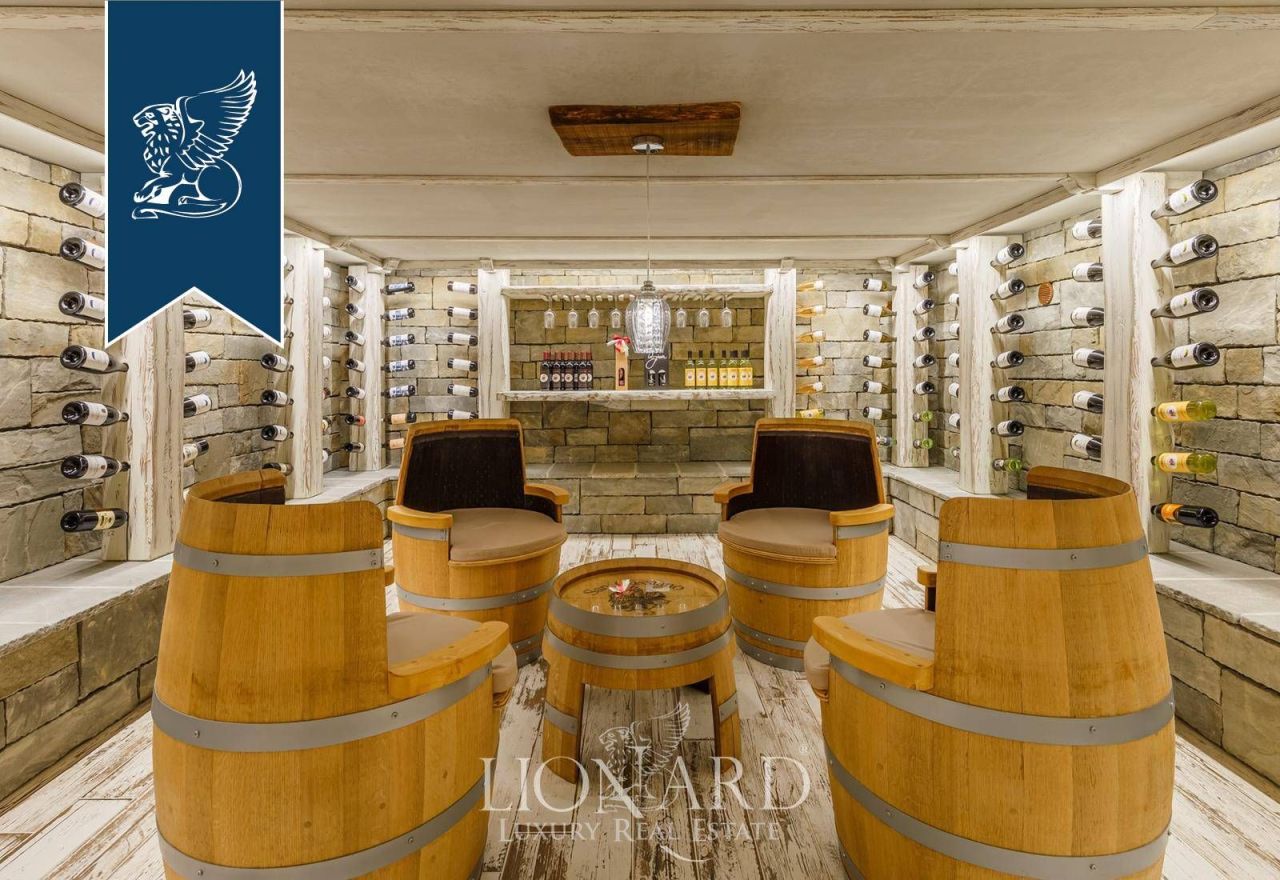 Schloß in Pisa, Italien, 975 m² - Foto 17