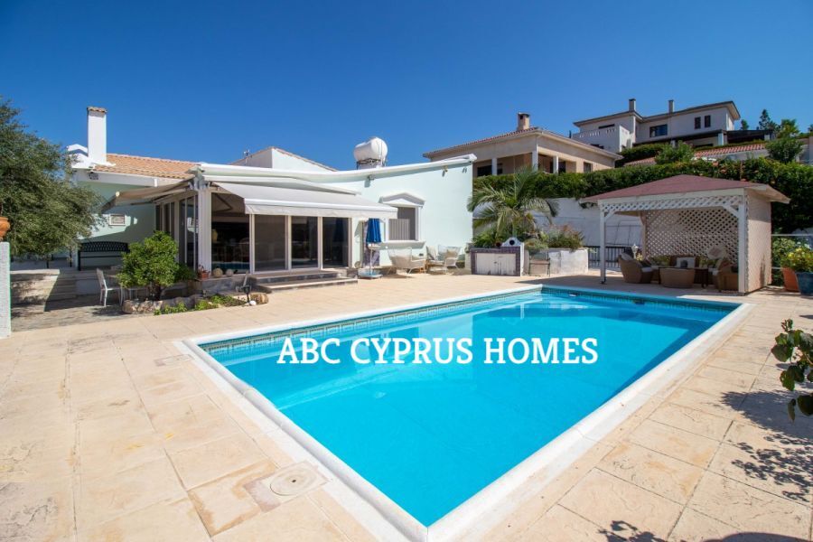 Villa in Paphos, Zypern, 270 m² - Foto 1