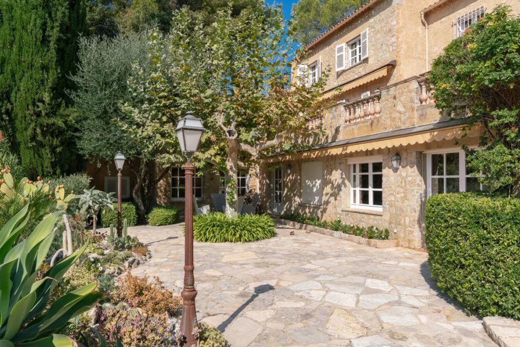 Villa en Antibes, Francia, 450 m² - imagen 3