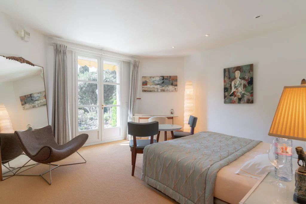 Villa en Antibes, Francia, 450 m² - imagen 12