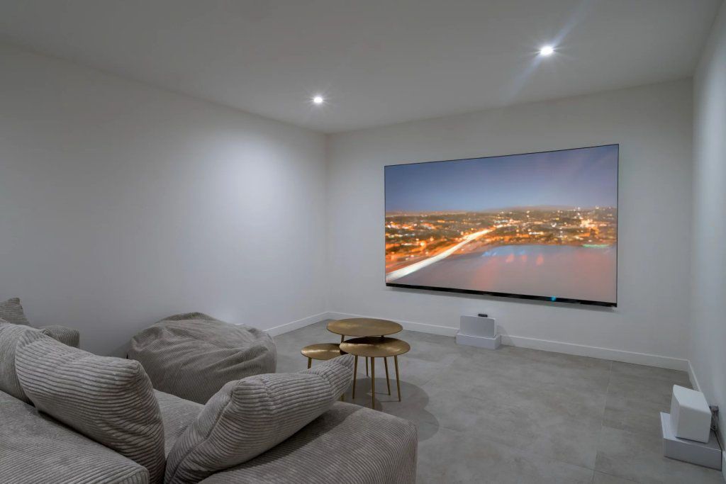 Villa à Mougins, France, 400 m² - image 8