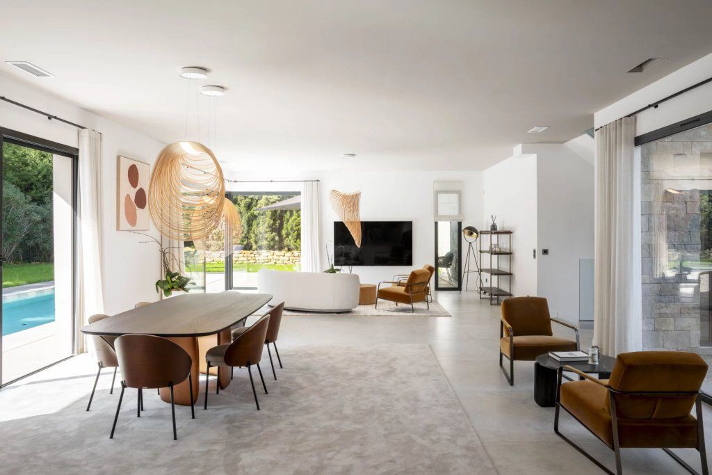 Villa à Mougins, France, 400 m² - image 2