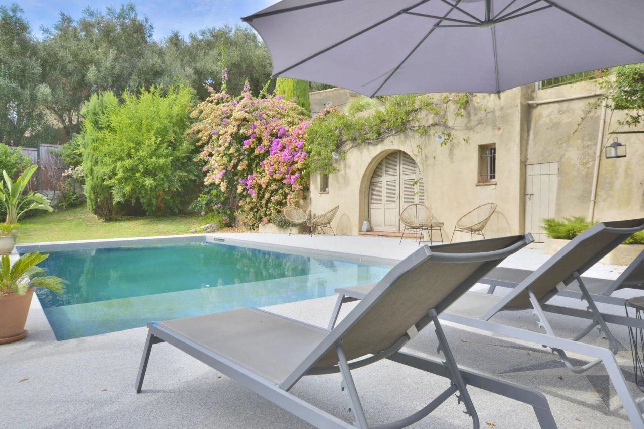 Villa a Mougins, Francia, 280 m² - foto 5