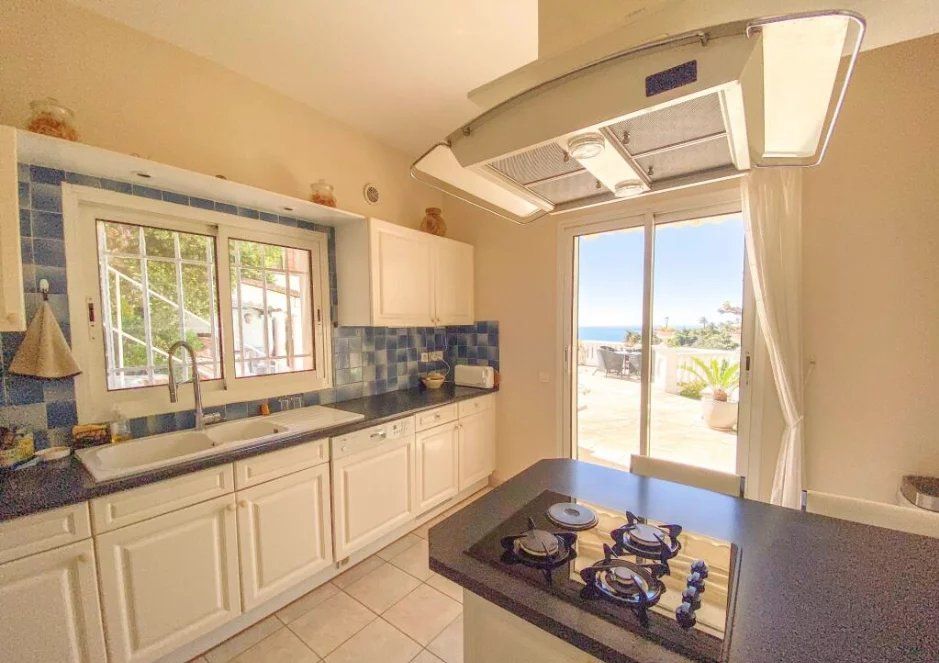 Villa en Golfe-Juan, Francia, 230 m² - imagen 5