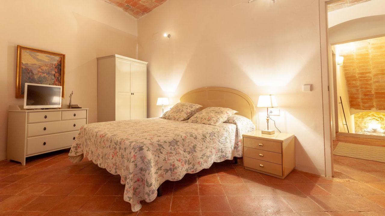 Manoir sur la Costa Brava, Espagne, 540 m² - image 14