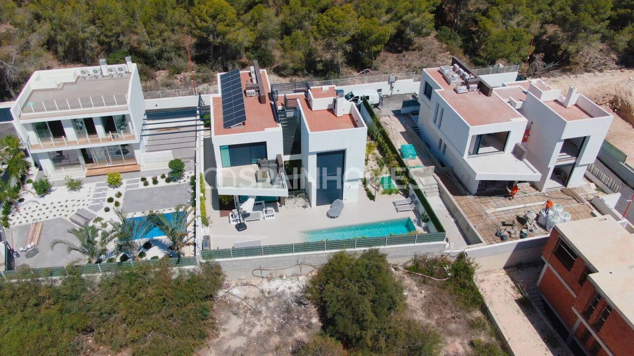 Villa in La Nucia, Spanien, 322 m² - Foto 3