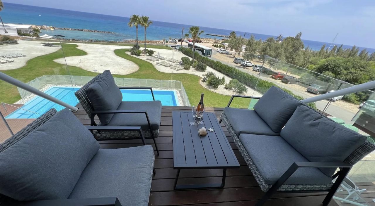 Flat in Protaras, Cyprus, 55 m² - picture 1