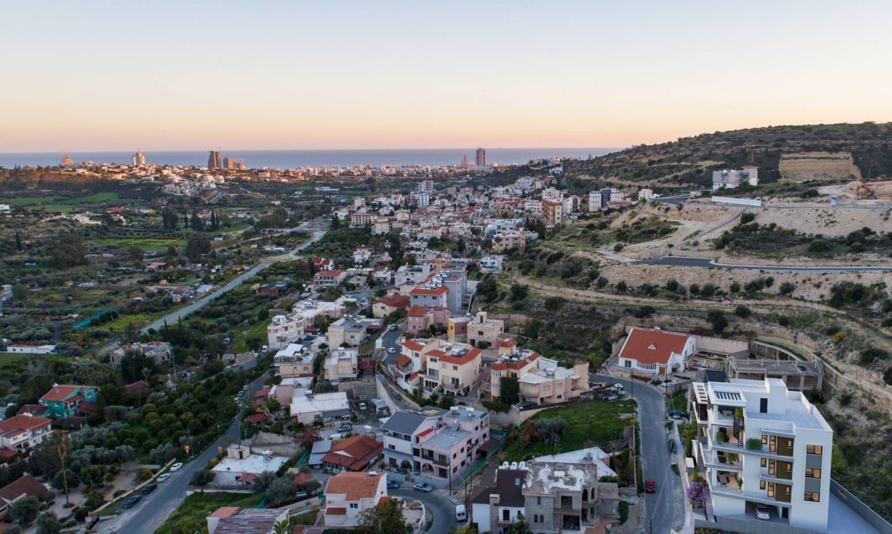 Flat in Germasogeia, Cyprus, 100 m² - picture 4