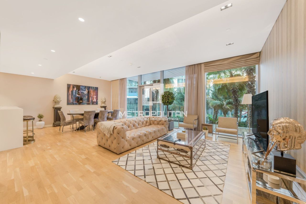 Apartamento en Dubái, EAU, 143 m² - imagen 1
