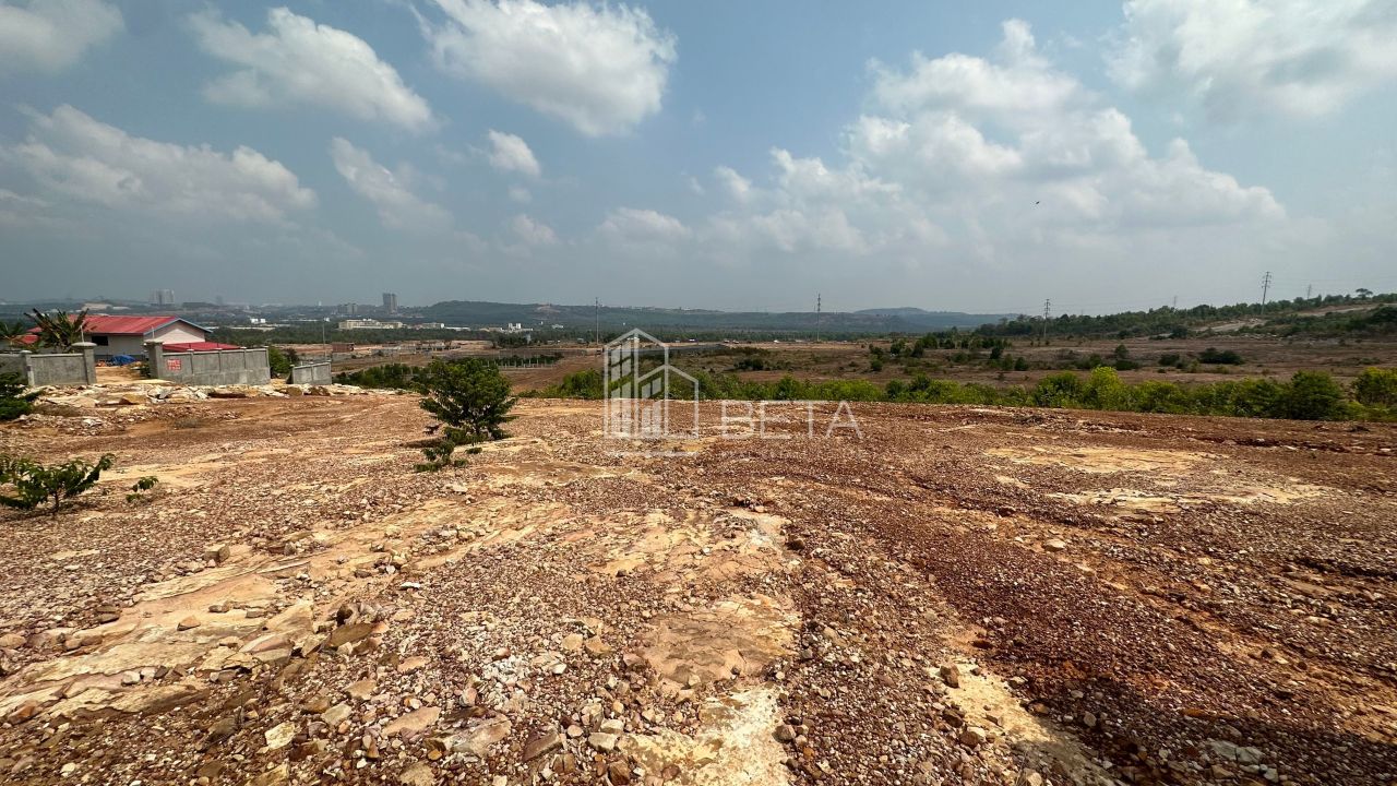 Land in Sihanoukville, Cambodia, 360 m² - picture 1
