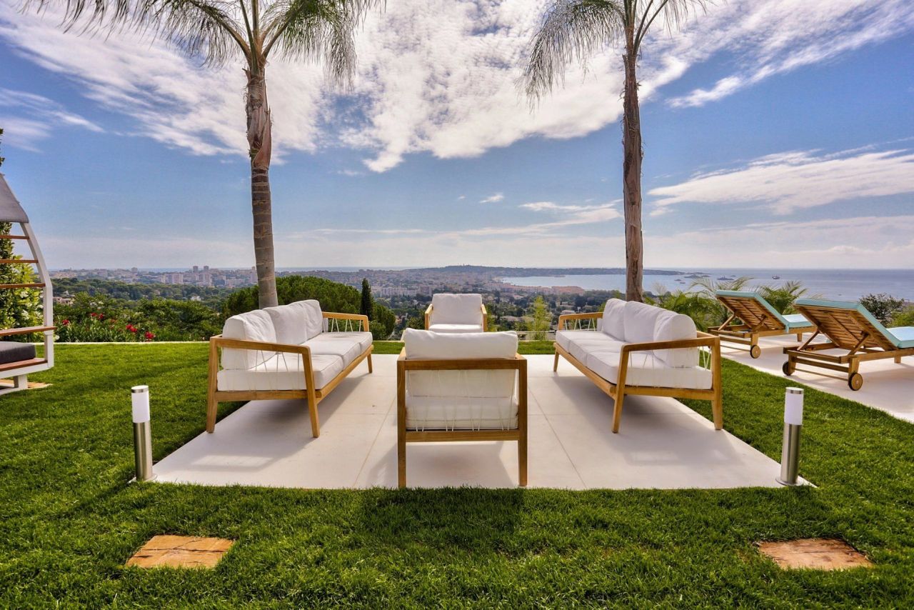 Villa en Golfe-Juan, Francia, 265 m² - imagen 13