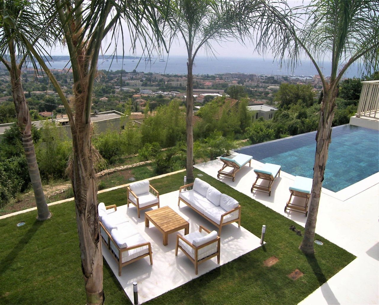 Villa en Golfe-Juan, Francia, 265 m² - imagen 6