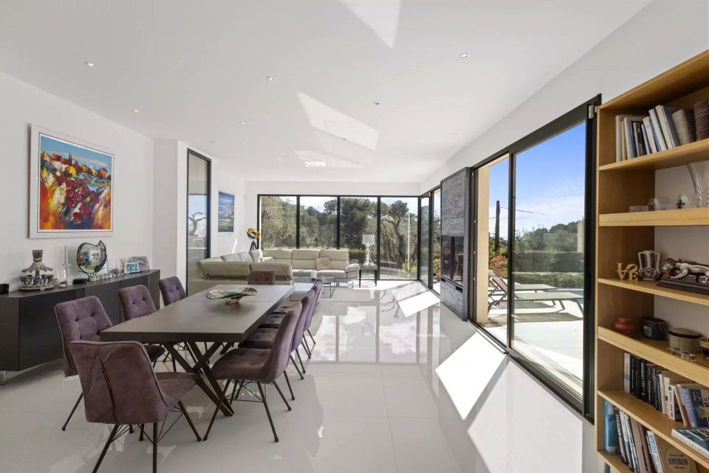 Villa in Mougins, France, 314 m² - picture 5