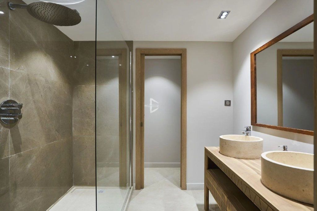 Villa in Cannes, France, 340 m² - picture 14