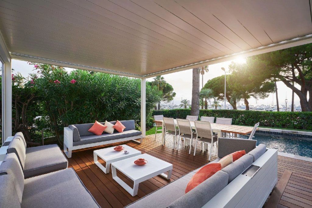 Villa in Cannes, France, 340 m² - picture 3