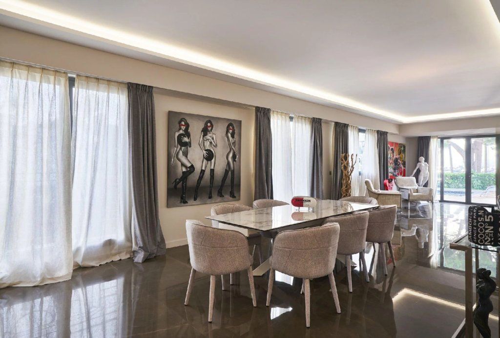 Villa in Cannes, France, 340 m² - picture 9