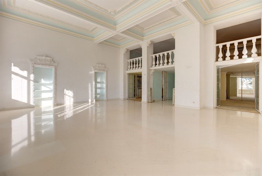 Apartment in Cannes, France, 246 m² - picture 5