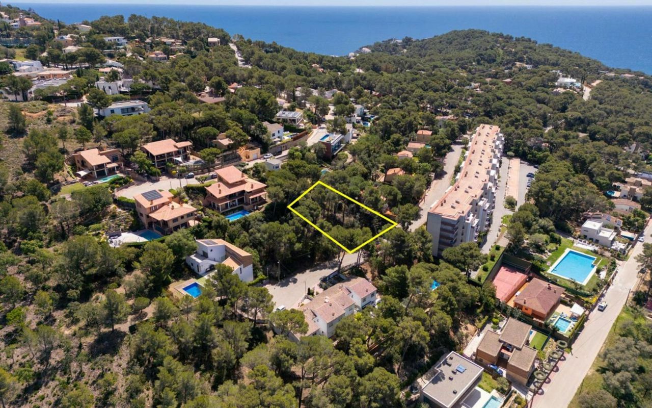 Terreno en Tamariu, España, 782 m² - imagen 1