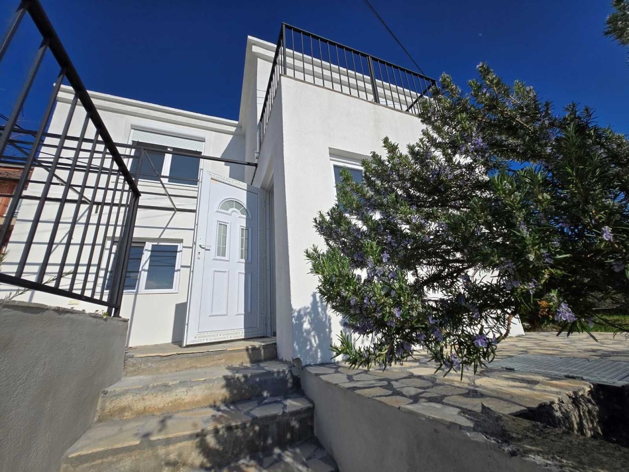 Casa a Bar, Montenegro, 130 m² - foto 1