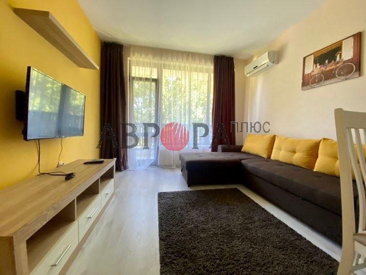 Flat in Primorsko, Bulgaria, 59 m² - picture 2