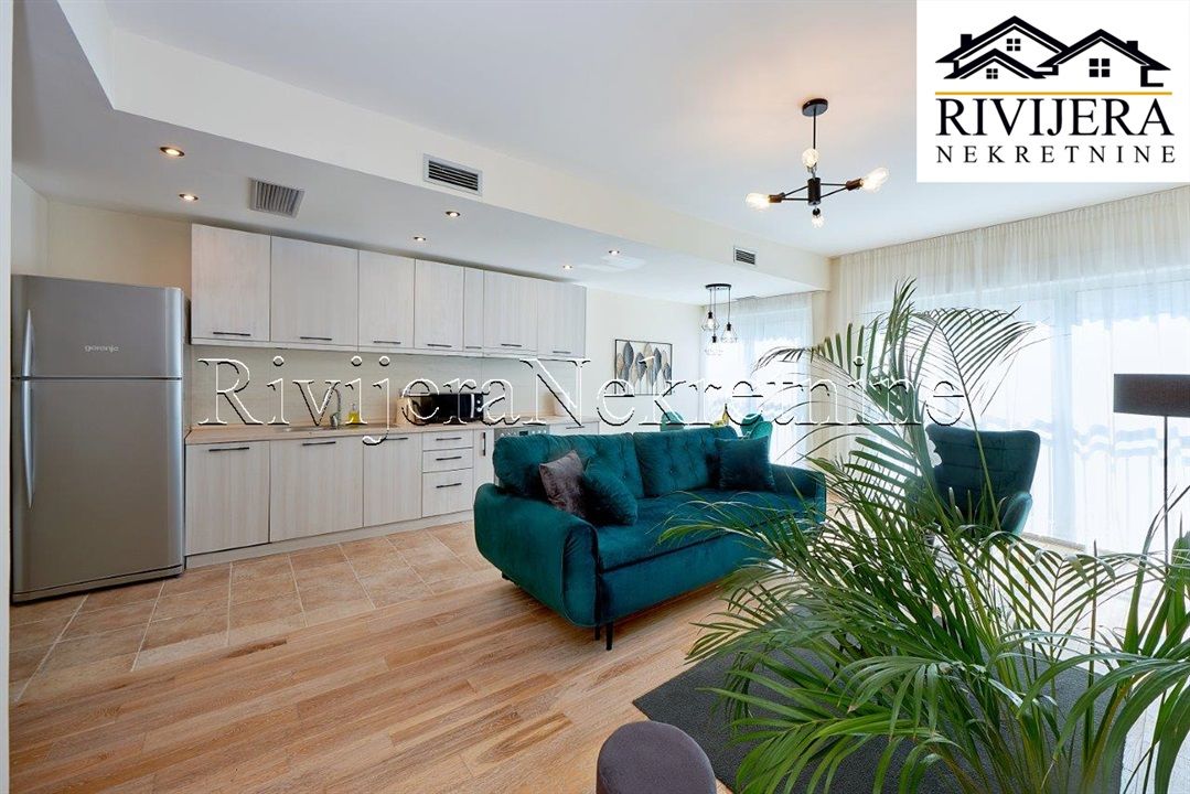 Flat in Kotor, Montenegro, 75 m² - picture 3