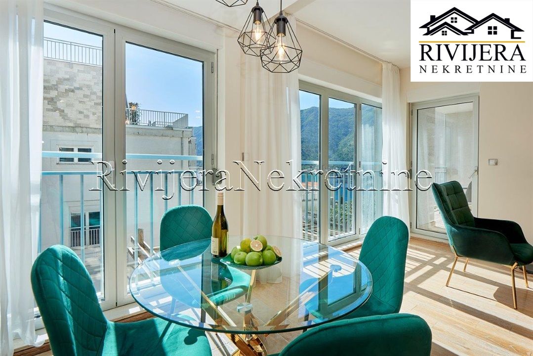 Flat in Kotor, Montenegro, 75 m² - picture 1
