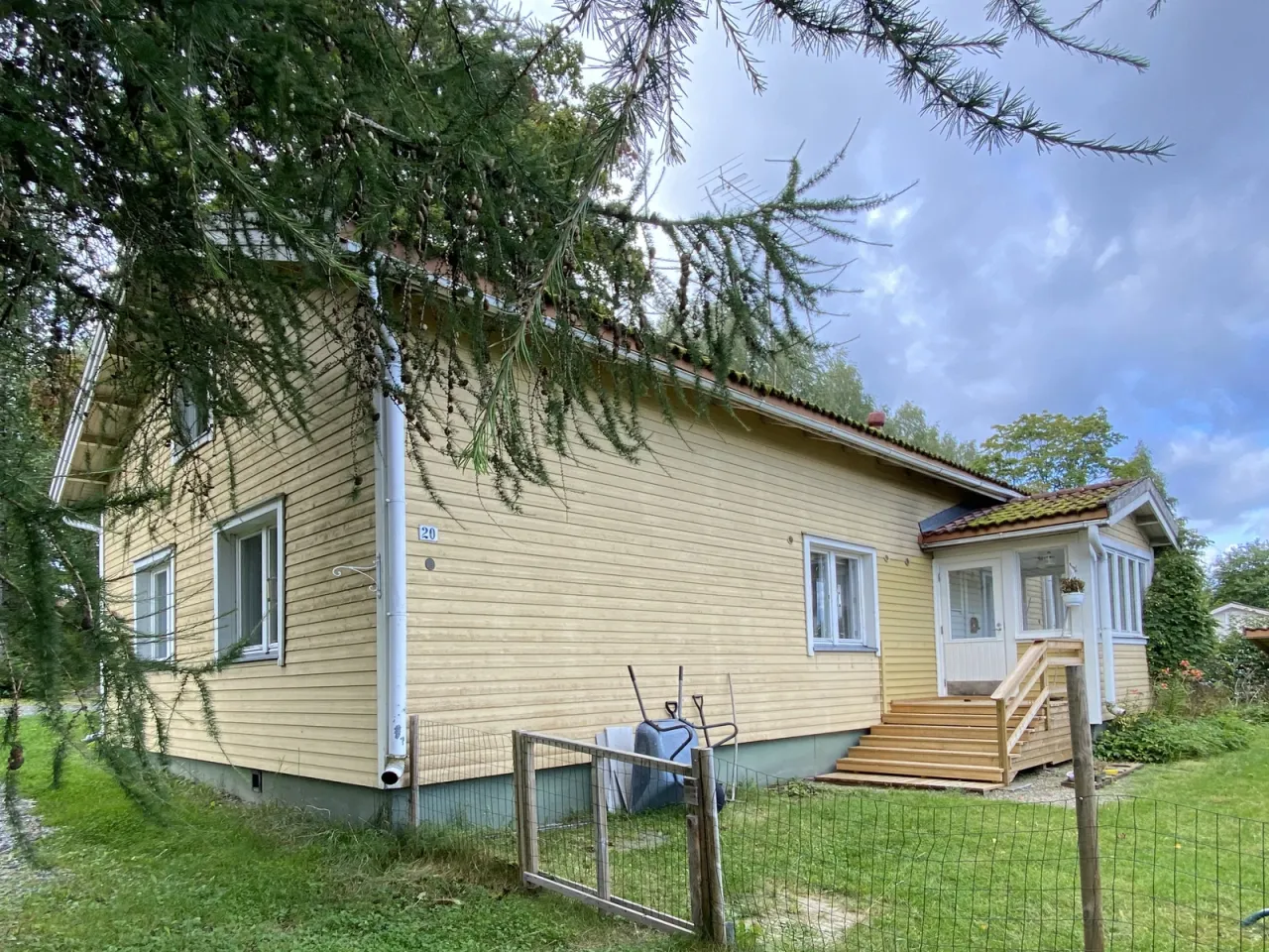 Casa en Varkaus, Finlandia, 106.4 m² - imagen 1