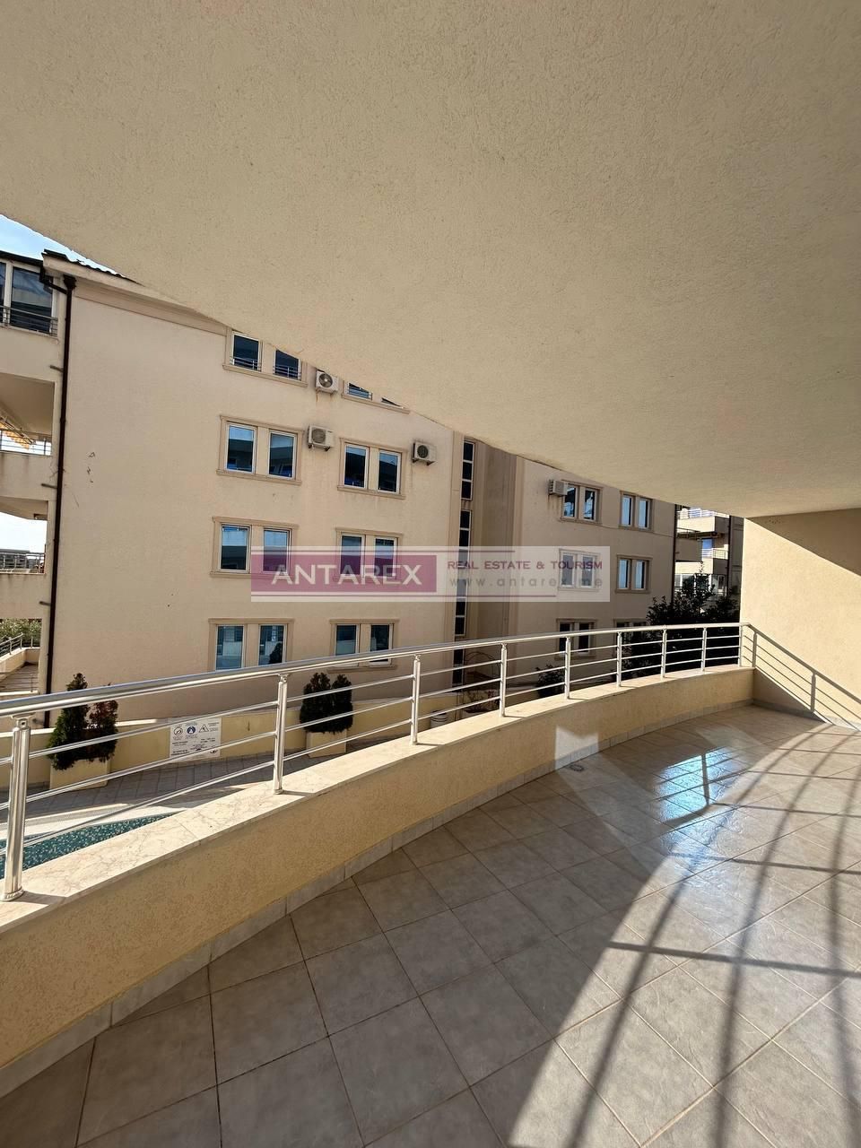 Apartment in Petrovac, Montenegro, 85 m² - picture 11