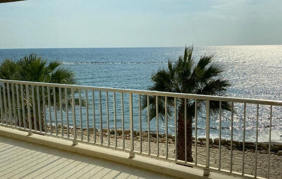 Appartement à Germasogeia, Chypre, 195 m² - image 2